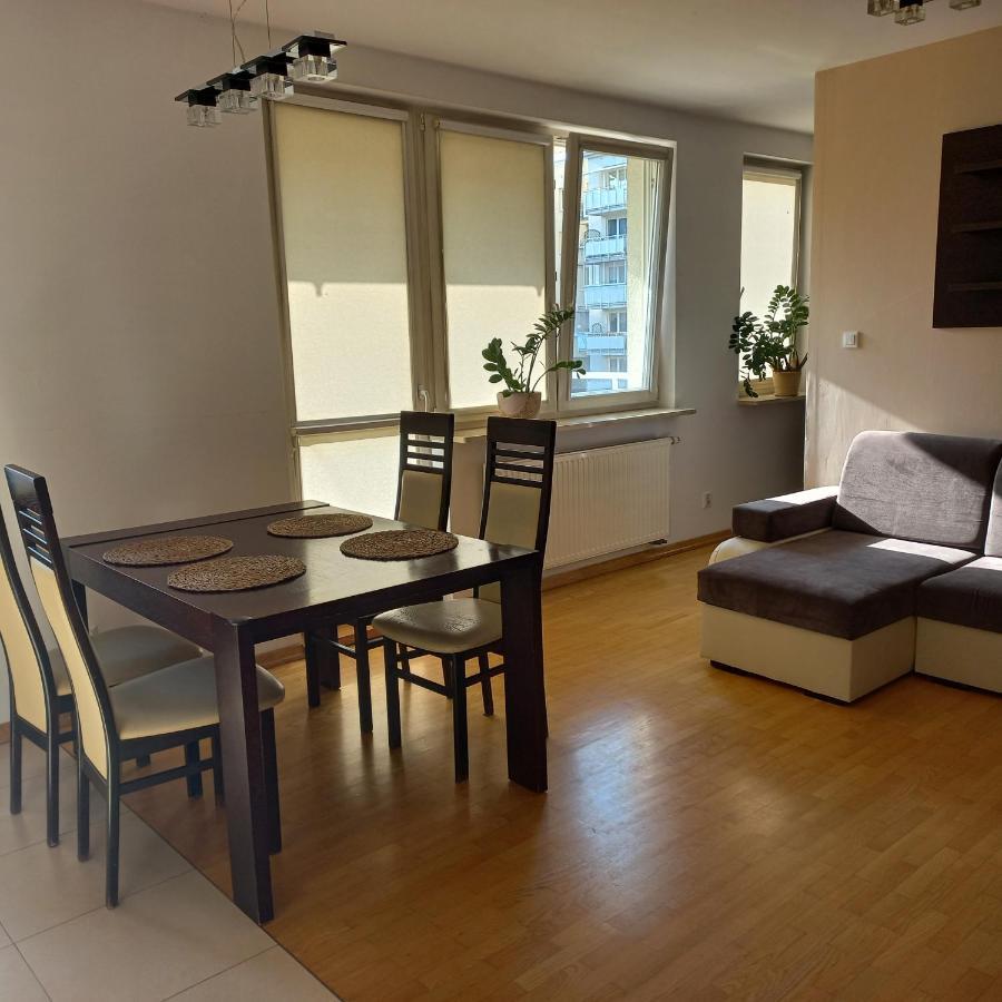 Mieszkanie 2 Pokojowe Varşovia Exterior foto